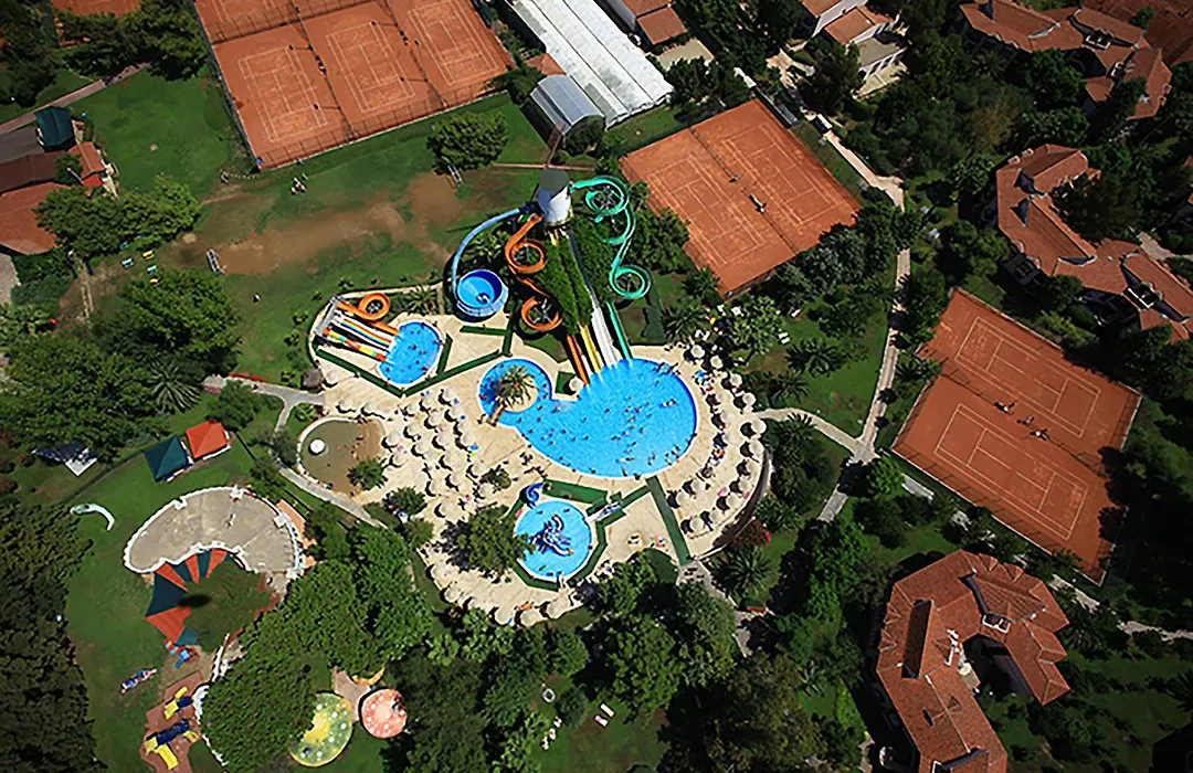 Starlight Resort Hotel-1